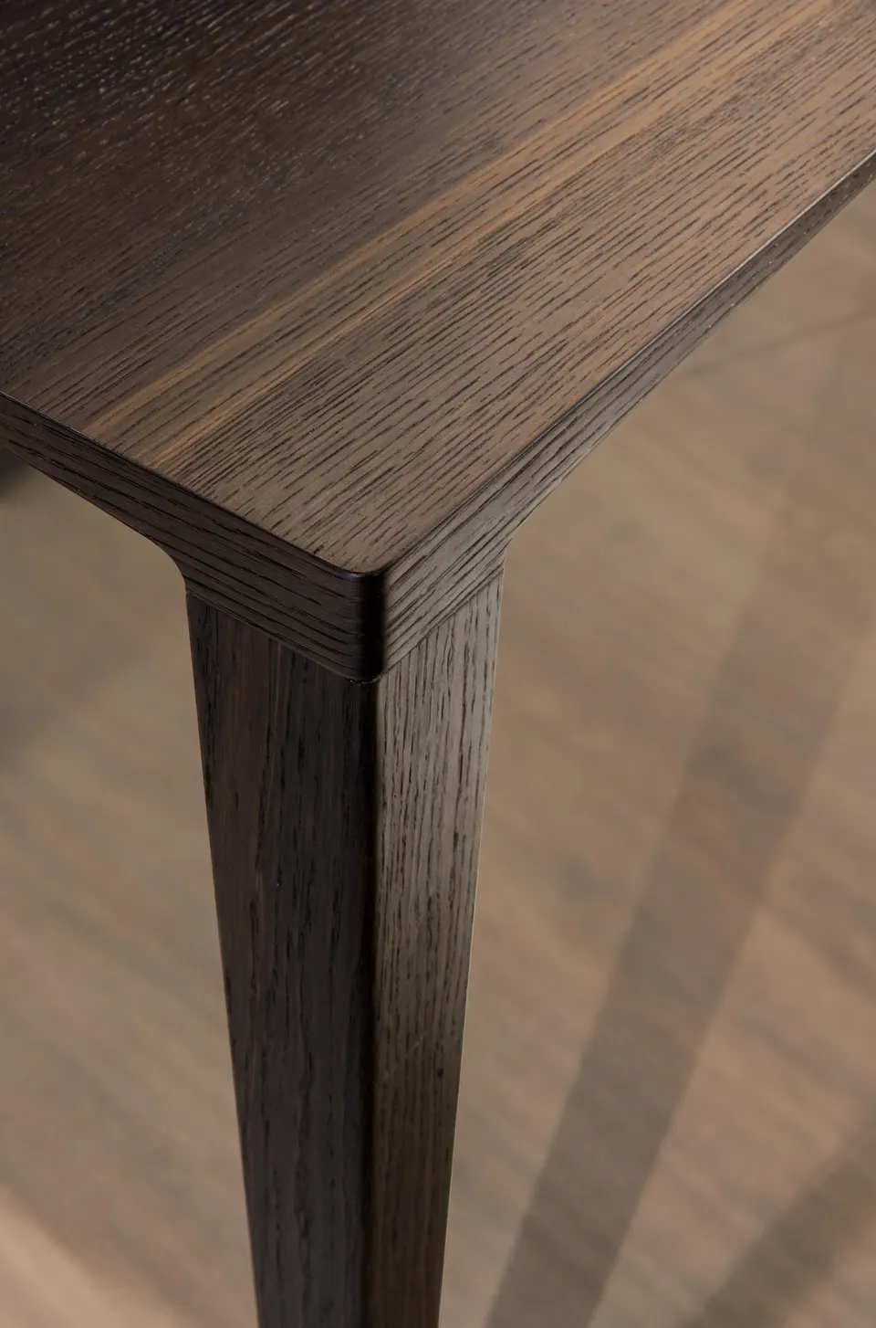 Table P&J — Lago, photo 7