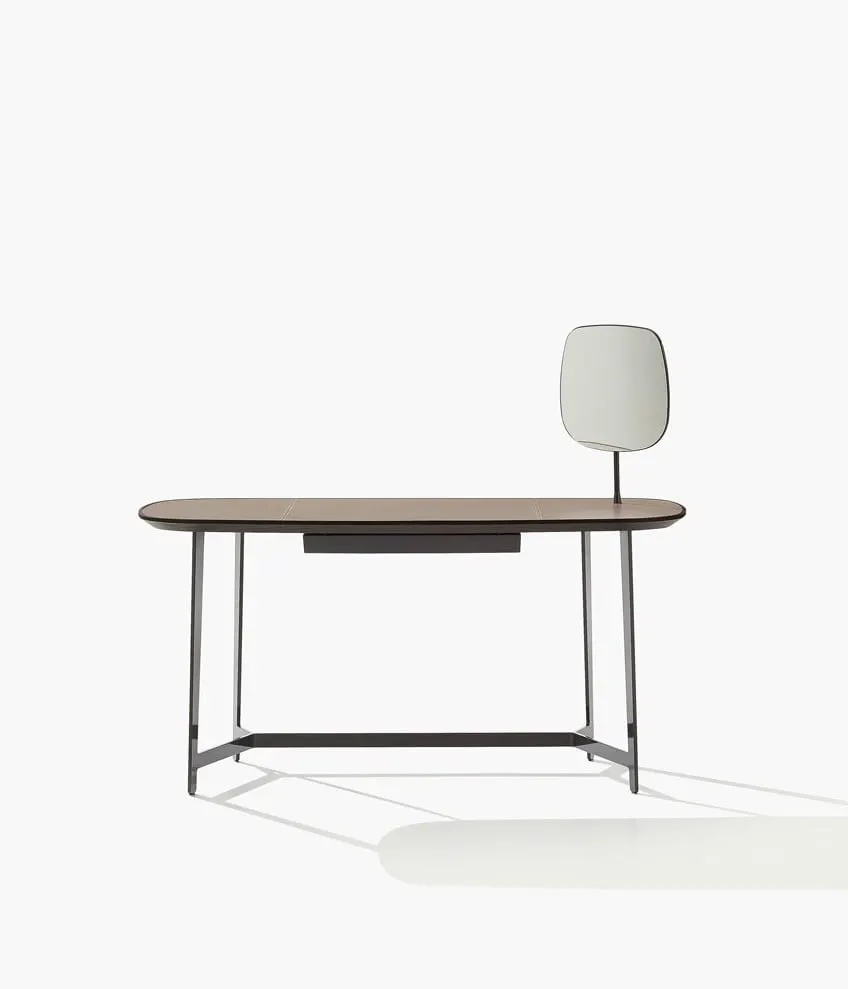 Bureau Mathieu — Poliform, photo 6