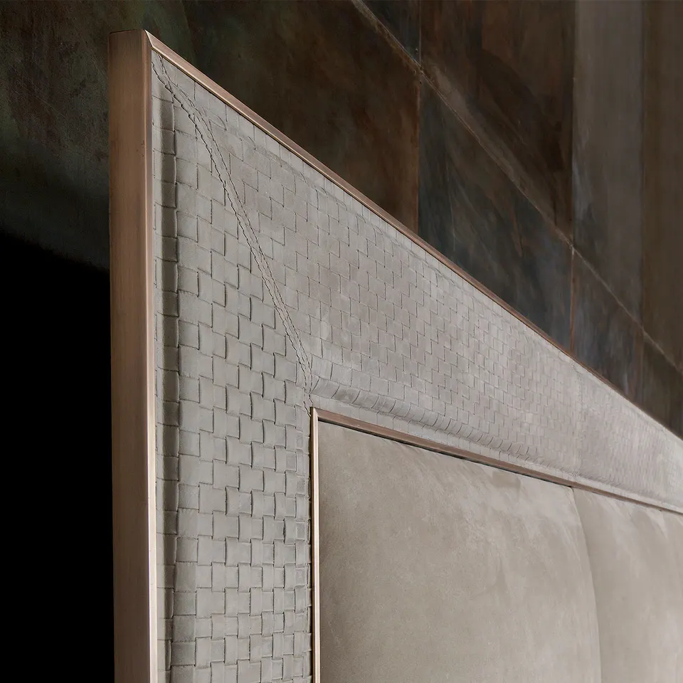 Aura Low Bett — Rugiano, foto 2