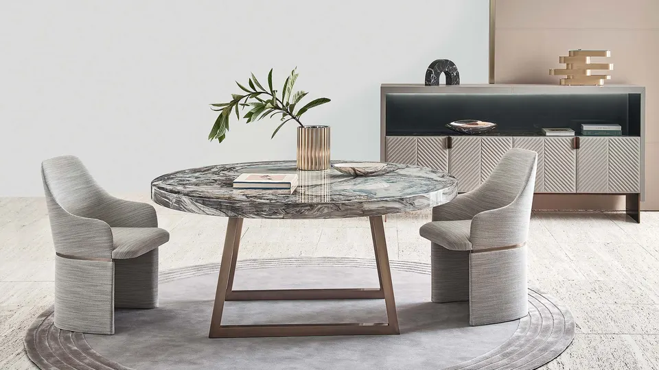 Decoro Round table — Rugiano