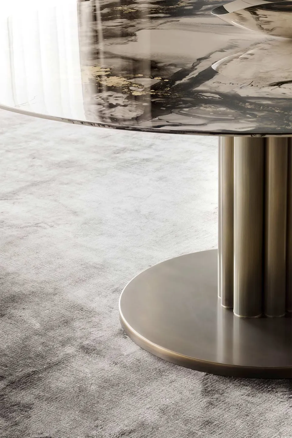 Forest Round table — Rugiano, photo 3