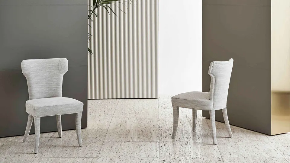 Chaise Guenda — Rugiano