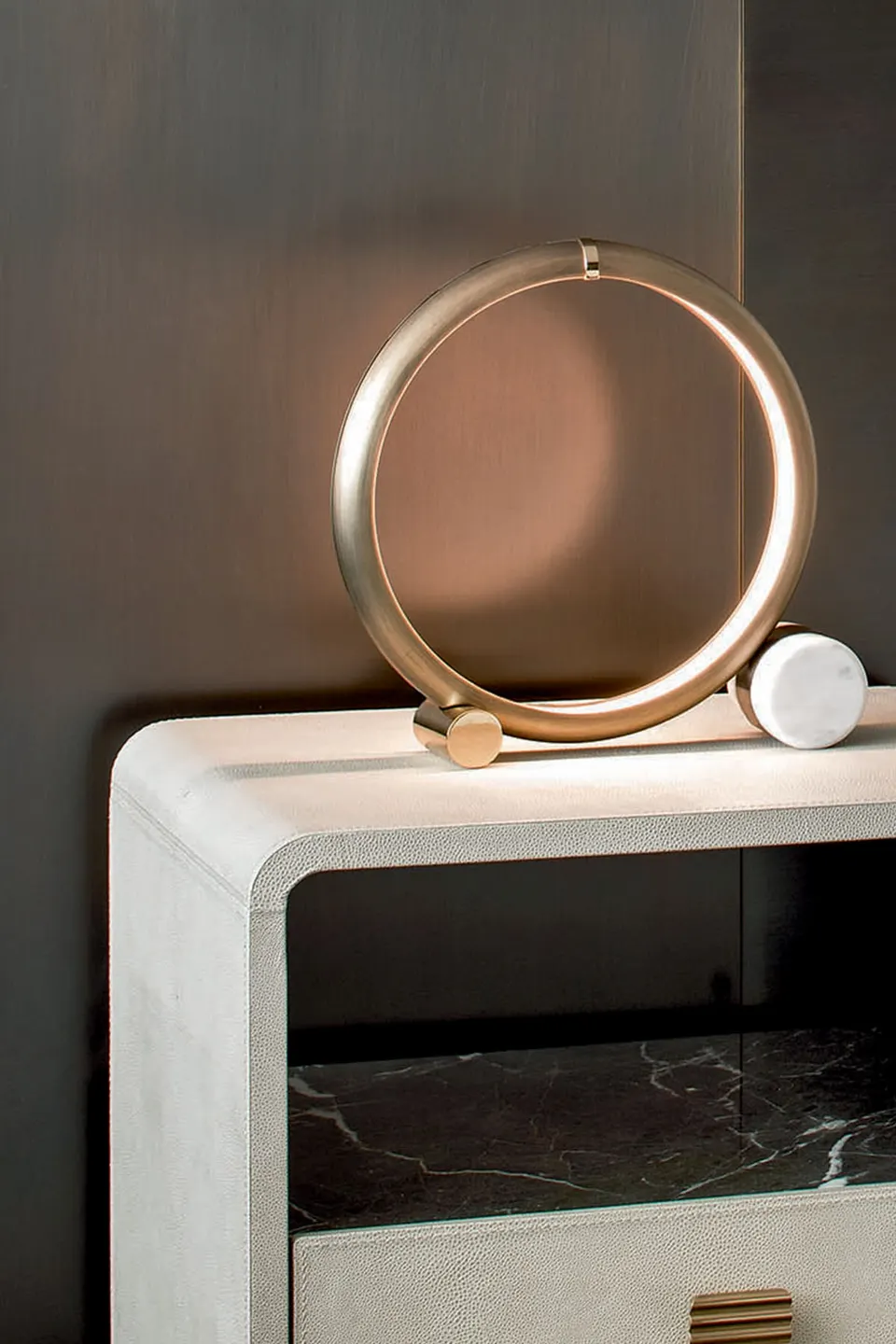 Halo 1 table lamp — Rugiano, photo 3
