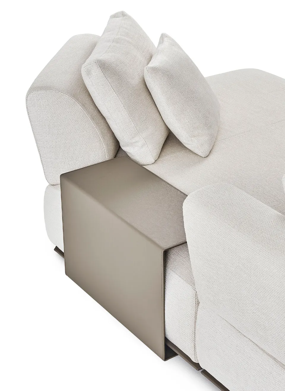 Hatton Sofa — Rugiano, foto 8
