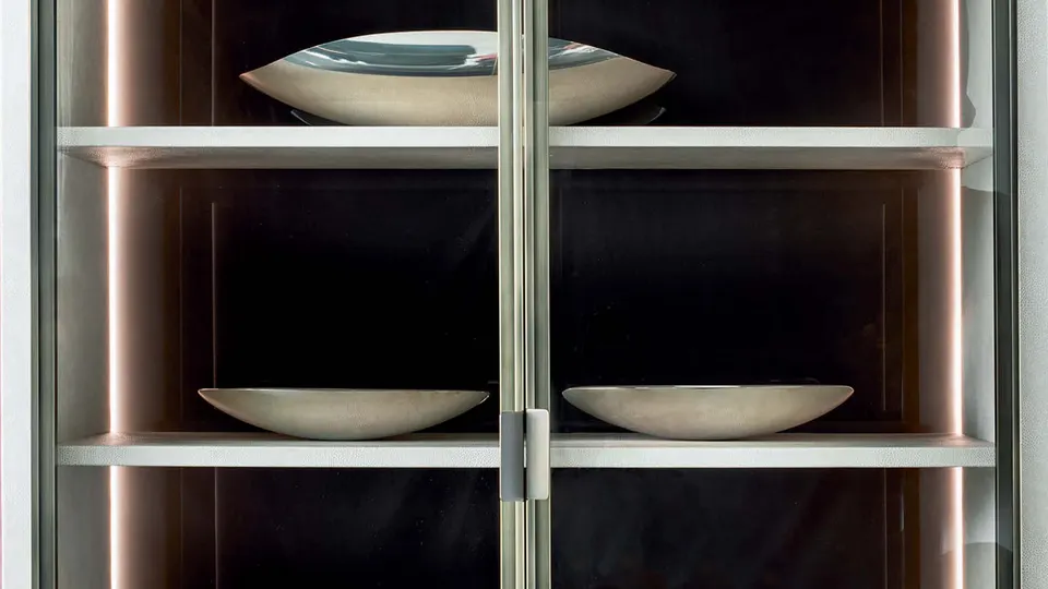 Vitrina Iole High — Rugiano