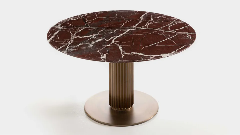 Table Liberty Lounge Bistrot — Rugiano