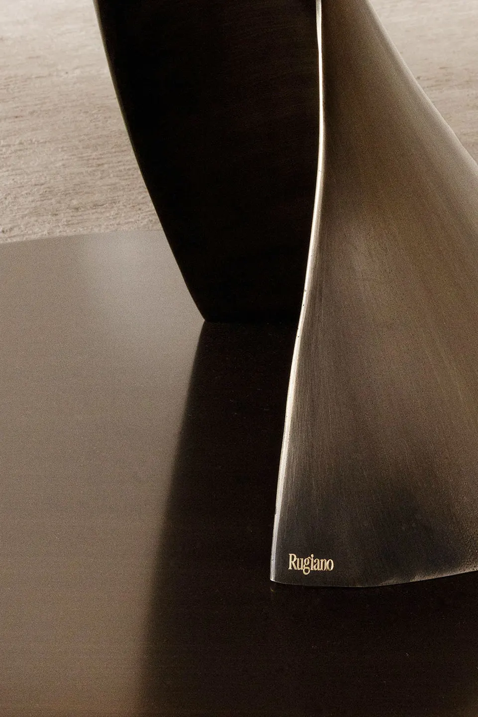 Table Rea — Rugiano, photo 2